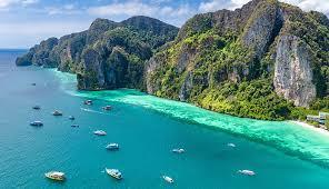 Black Friday Explorer