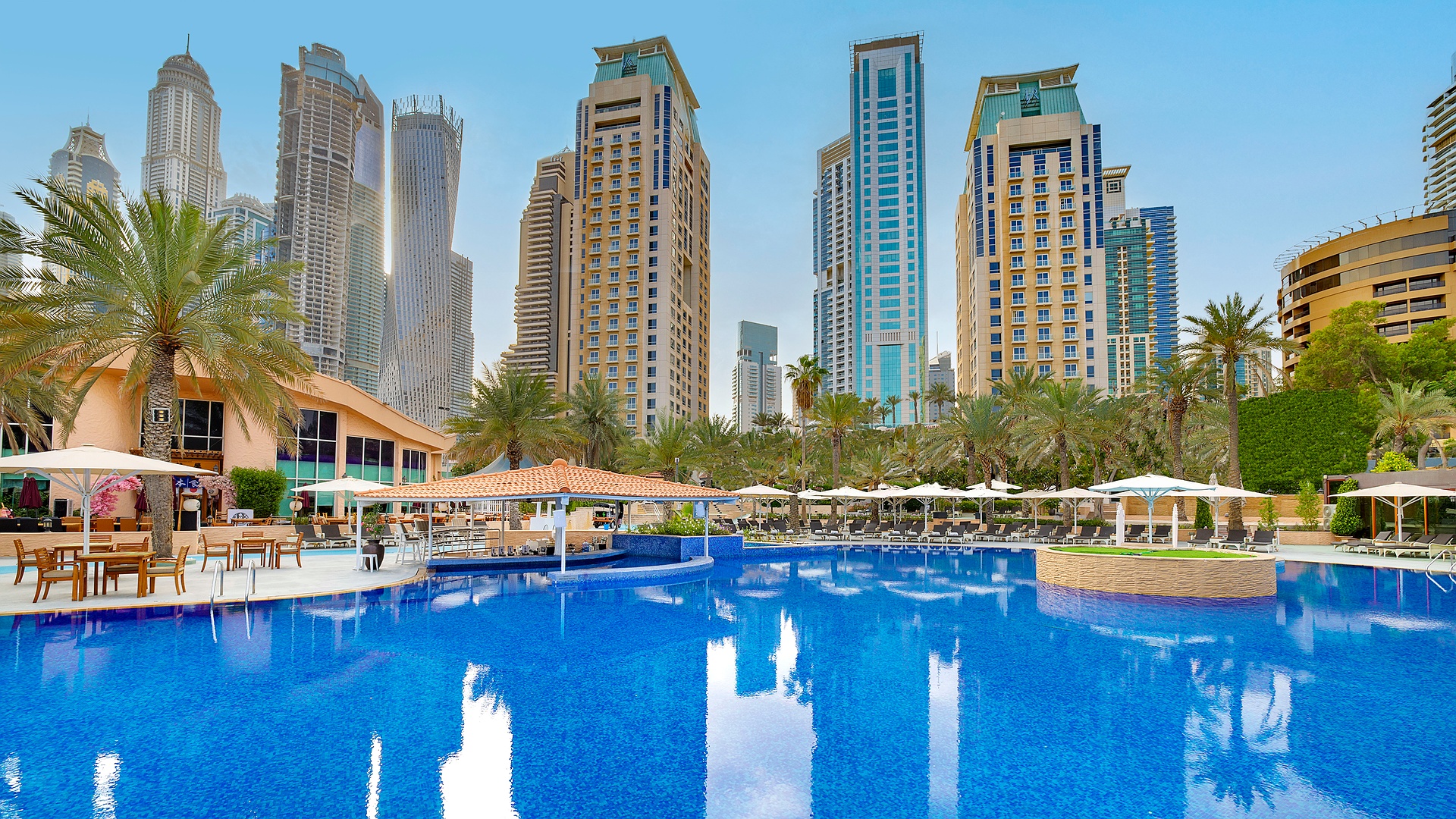 Al Habtoor Grand Resort, Autograph Collection